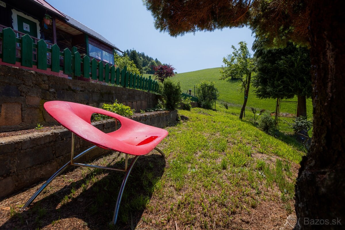 Záhradná chatka s krásnym výhľadom na predaj - 13