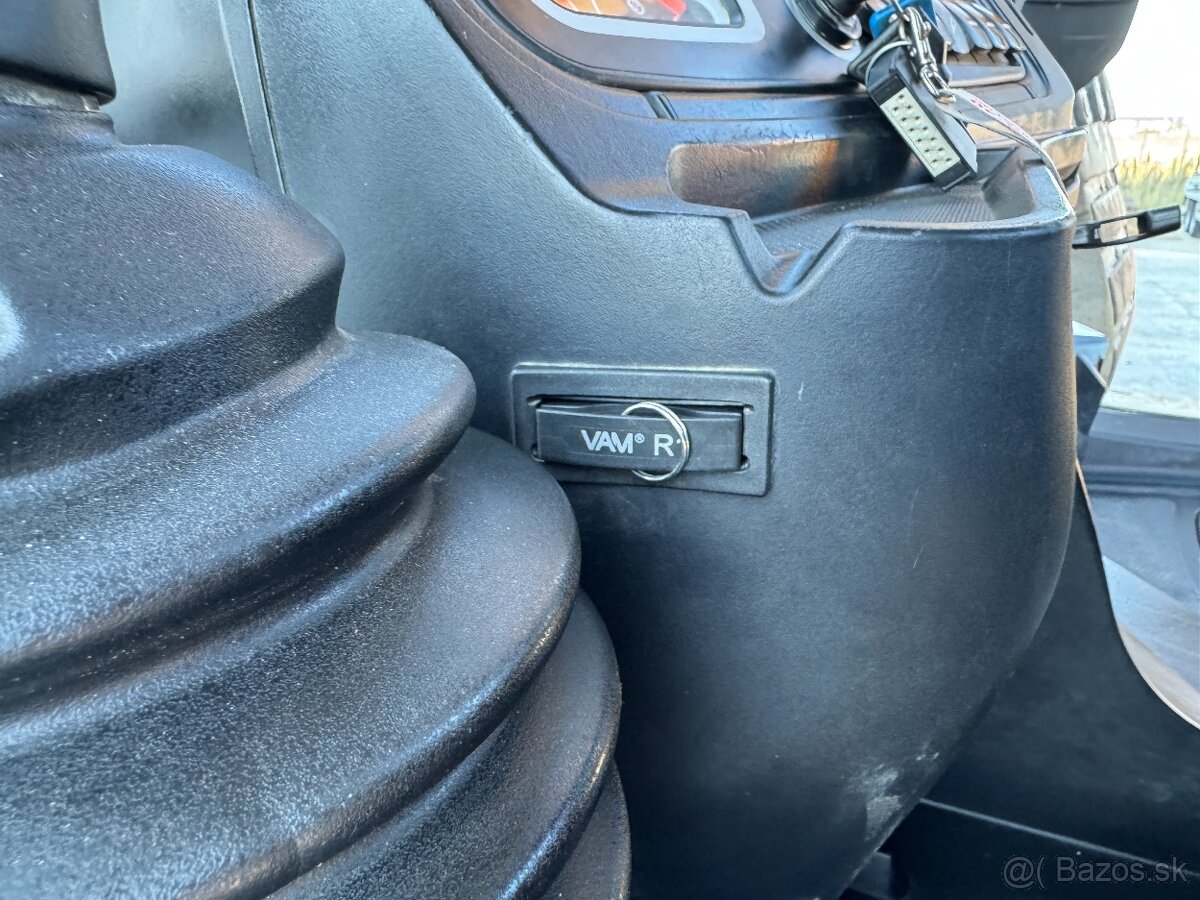 JCB 3CX PLUS 14MFWA - 13