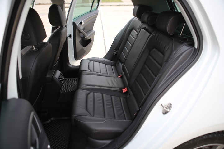 Volkswagen e-GOLF 100kw - 13