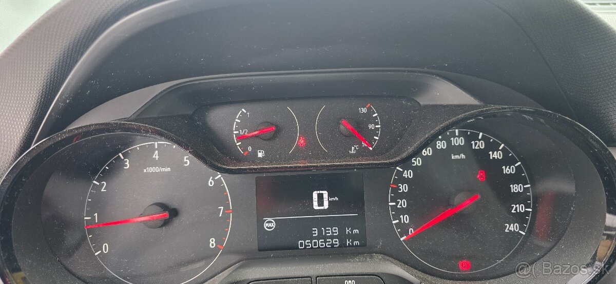 Opel Crossland X, 1,2i M2018 - 13