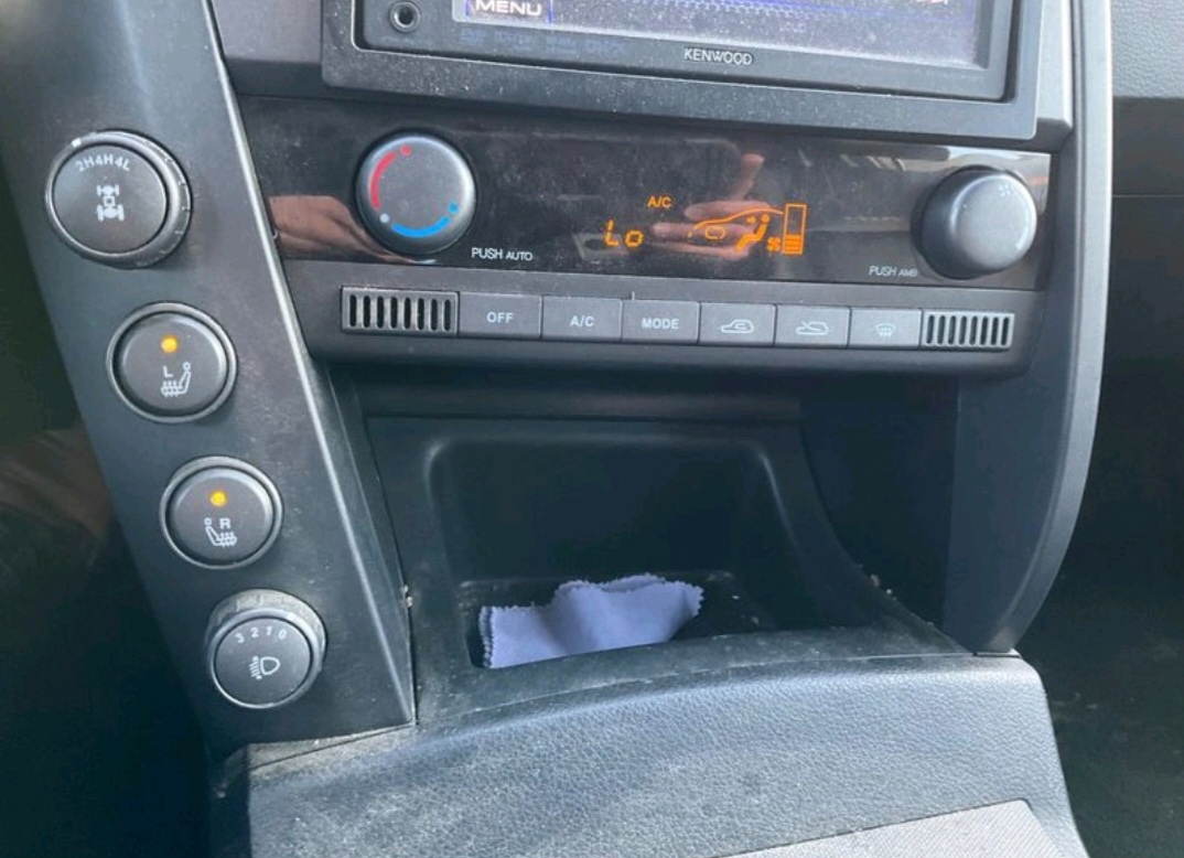 Ssangyong Actyon Pick up - 13