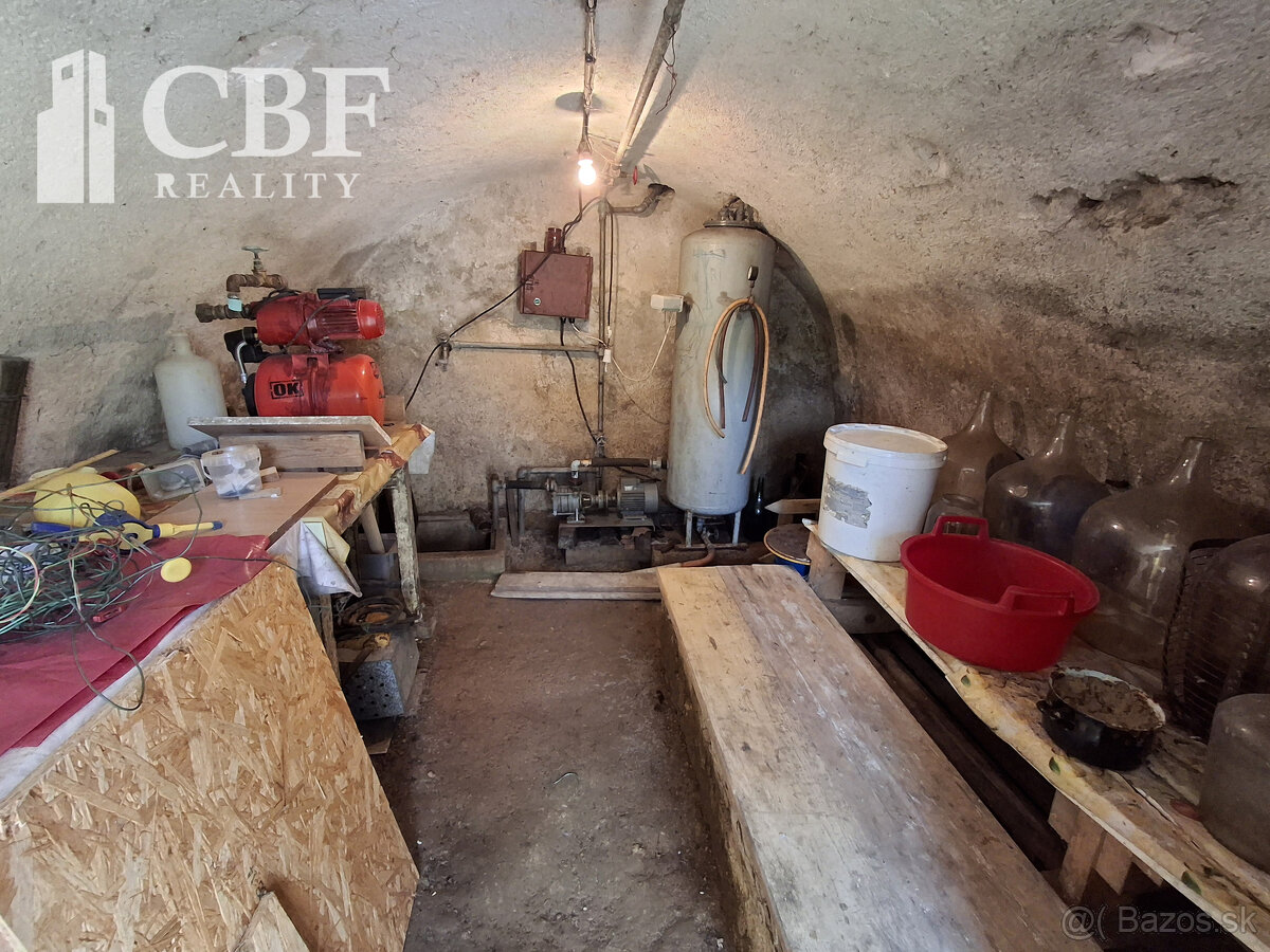 Na predaj dva domy v Drnave - 13