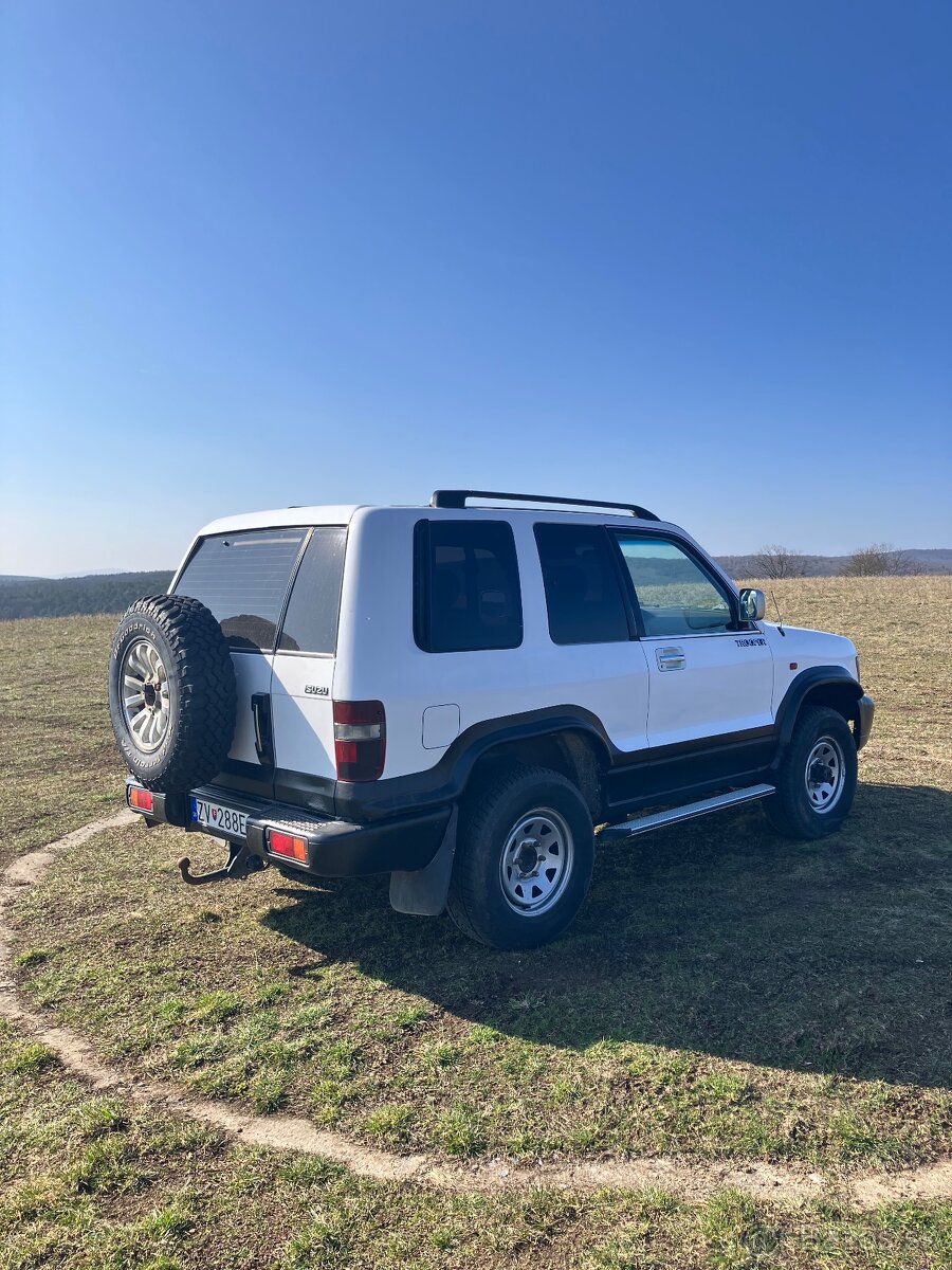 Predám / Vymením Isuzu Trooper 3.0 DTi 117 kW - 13