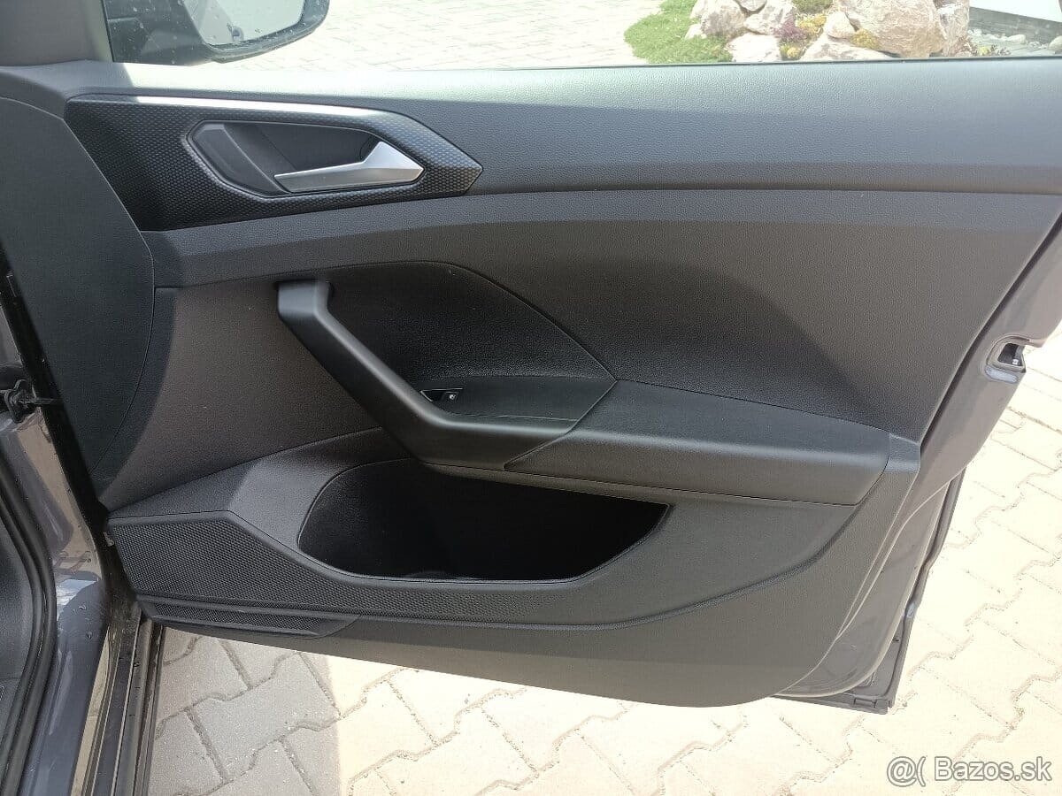 VW T-CROSS 1.0 TSI - 13