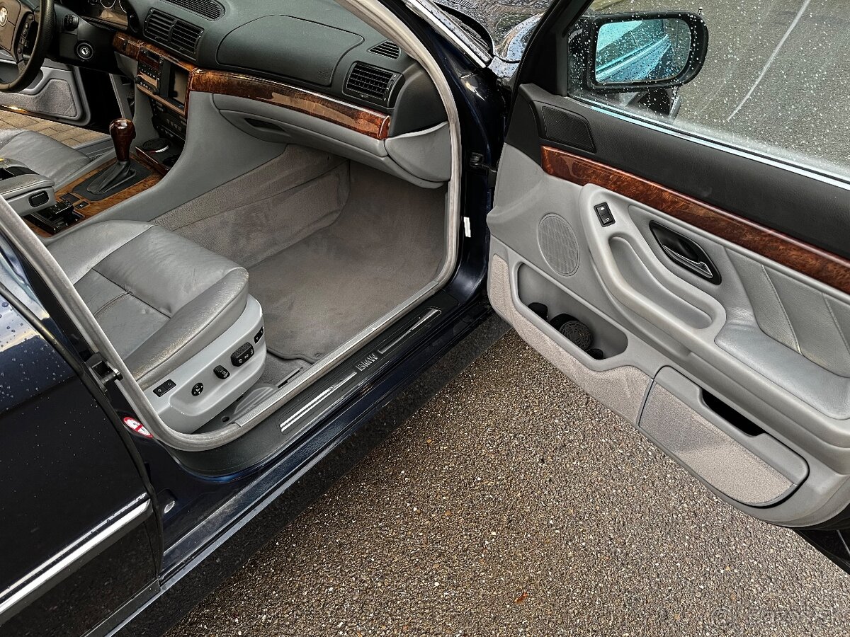 BMW e38 730d - 13