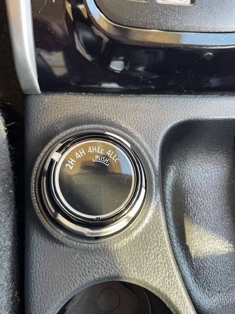 Mitsubishi L200 2,4 DI-D 133kw 4x4 automat - 13