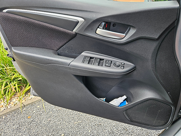 Honda Jazz 1,3 16V VTEC 75 kW - 13