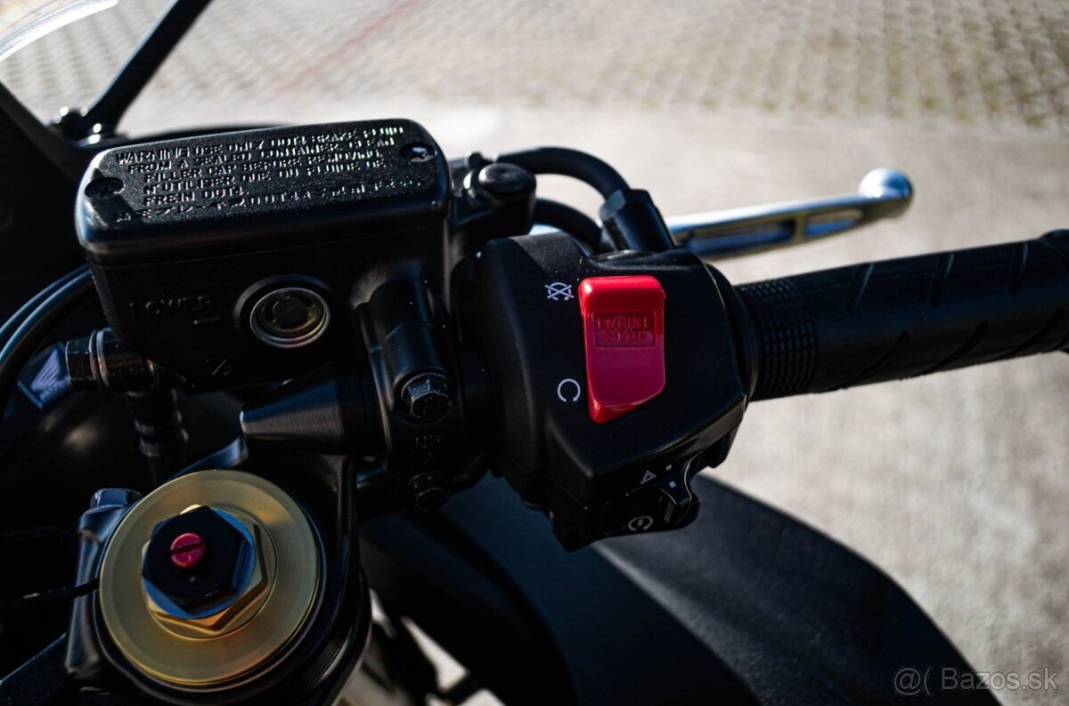 Honda CBR 600 F - 13