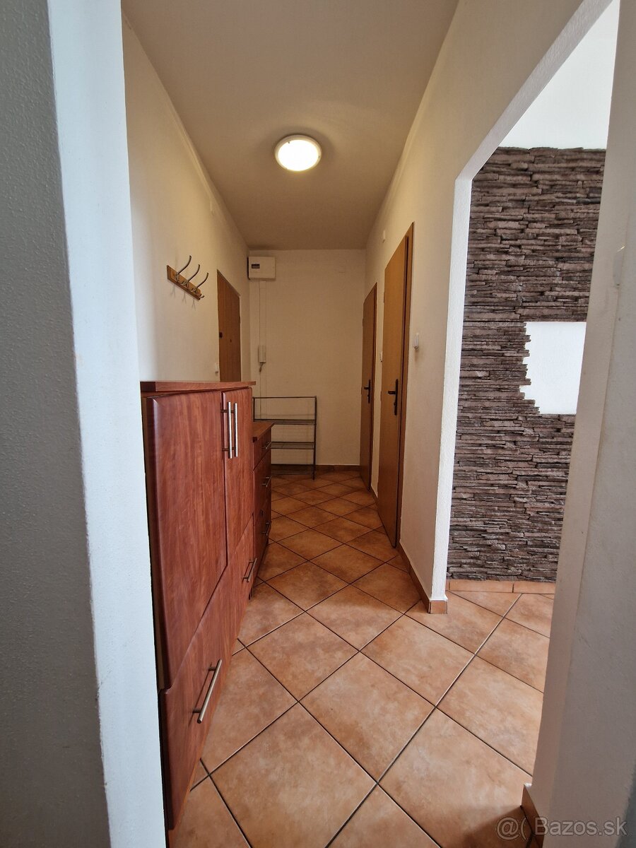 Predaj 3-izbový byt, Štúrova, Nitra - 13