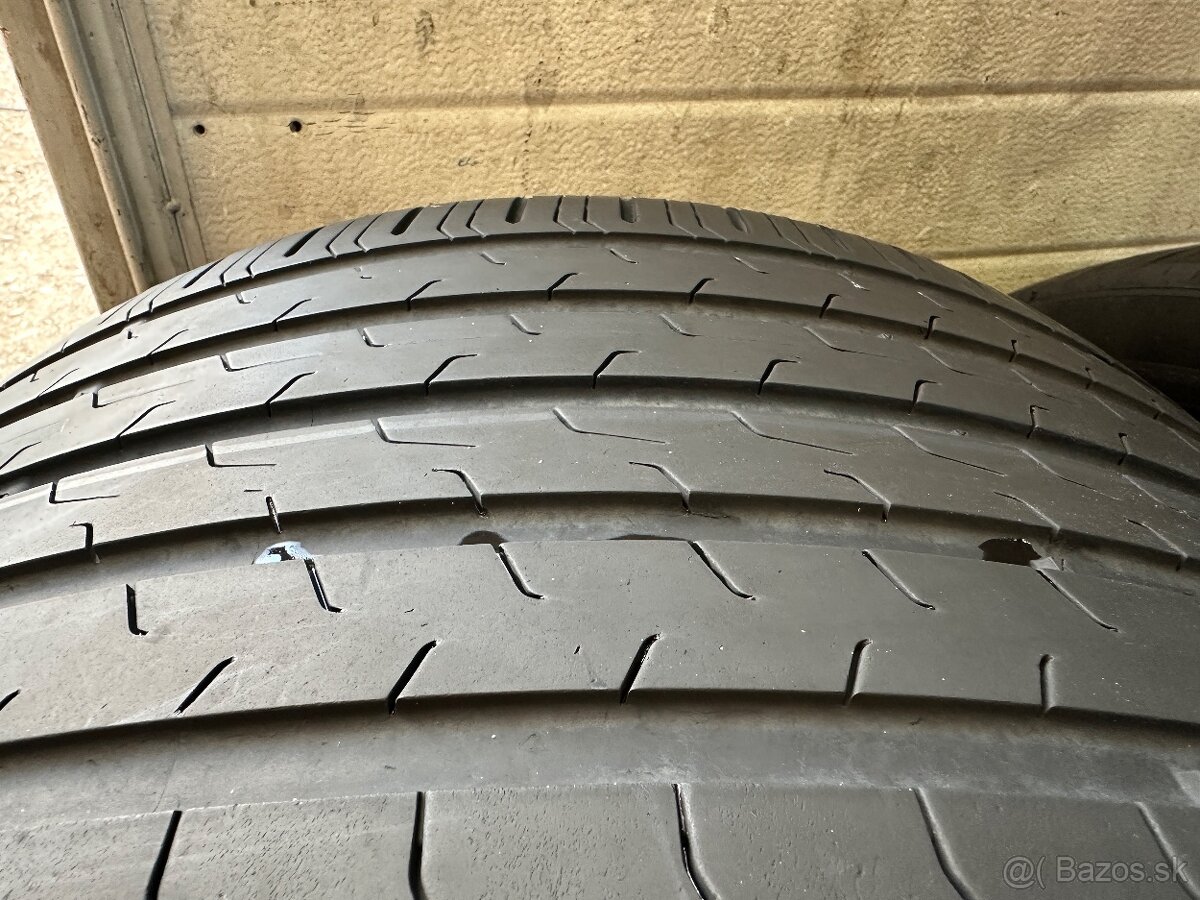 315/30R22 letne - 13