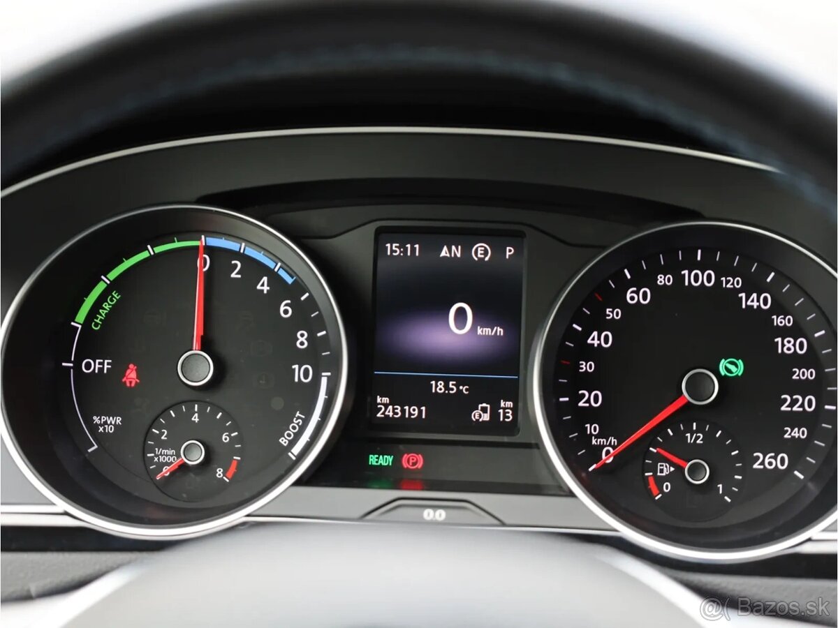 VW Passat GTE B8 Hybrid DSG Top cena - 13