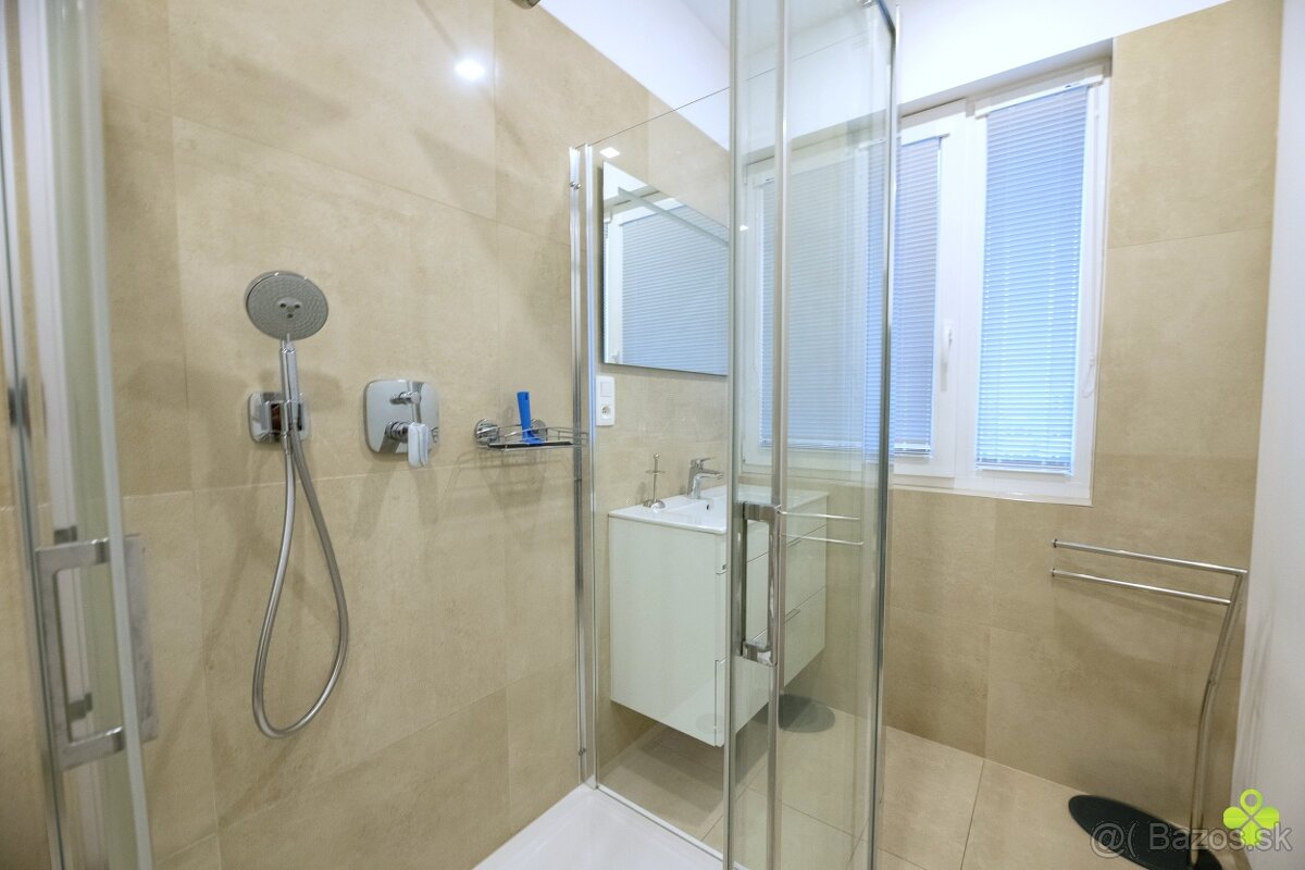 Štýlový 2-izbový byt na prenájom s lodžiou a parkovaním - 13