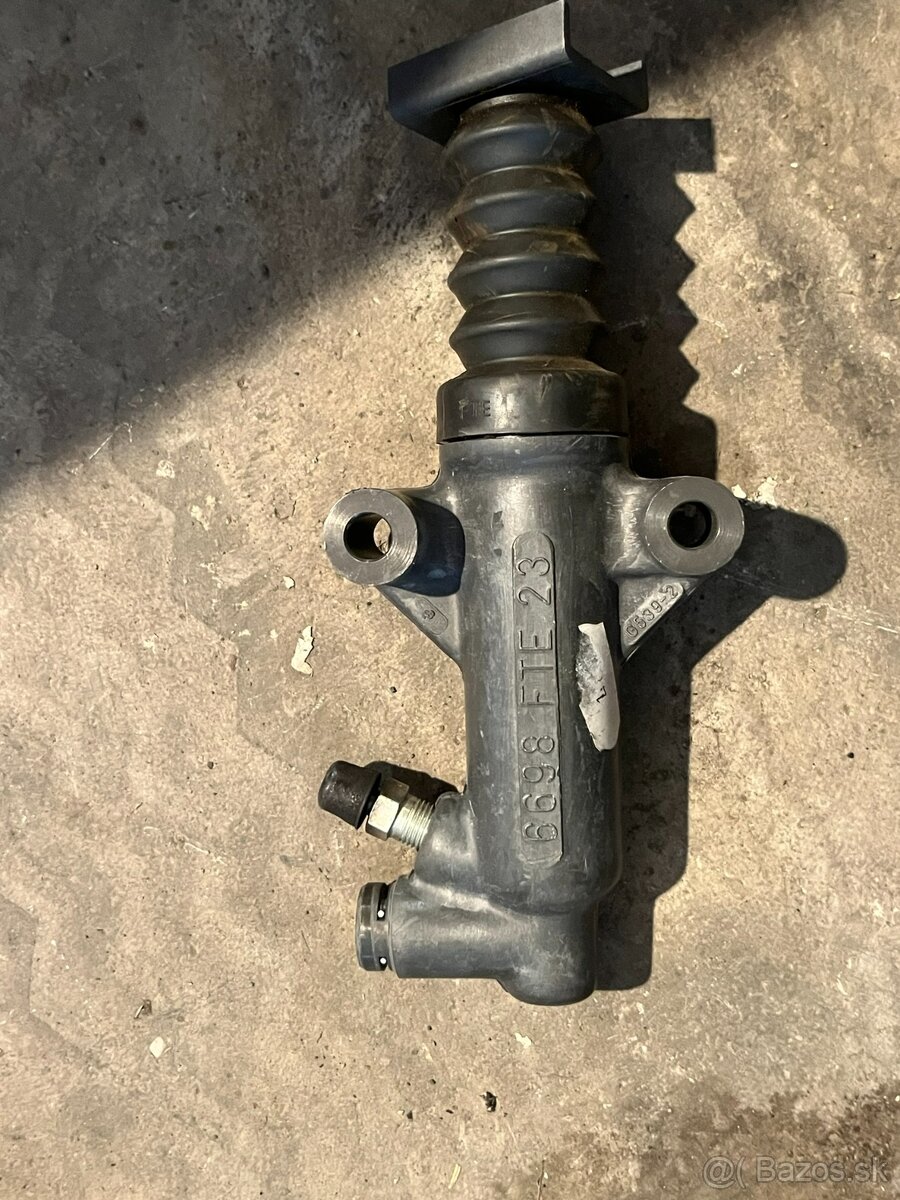 Predám nahradné diely - 13