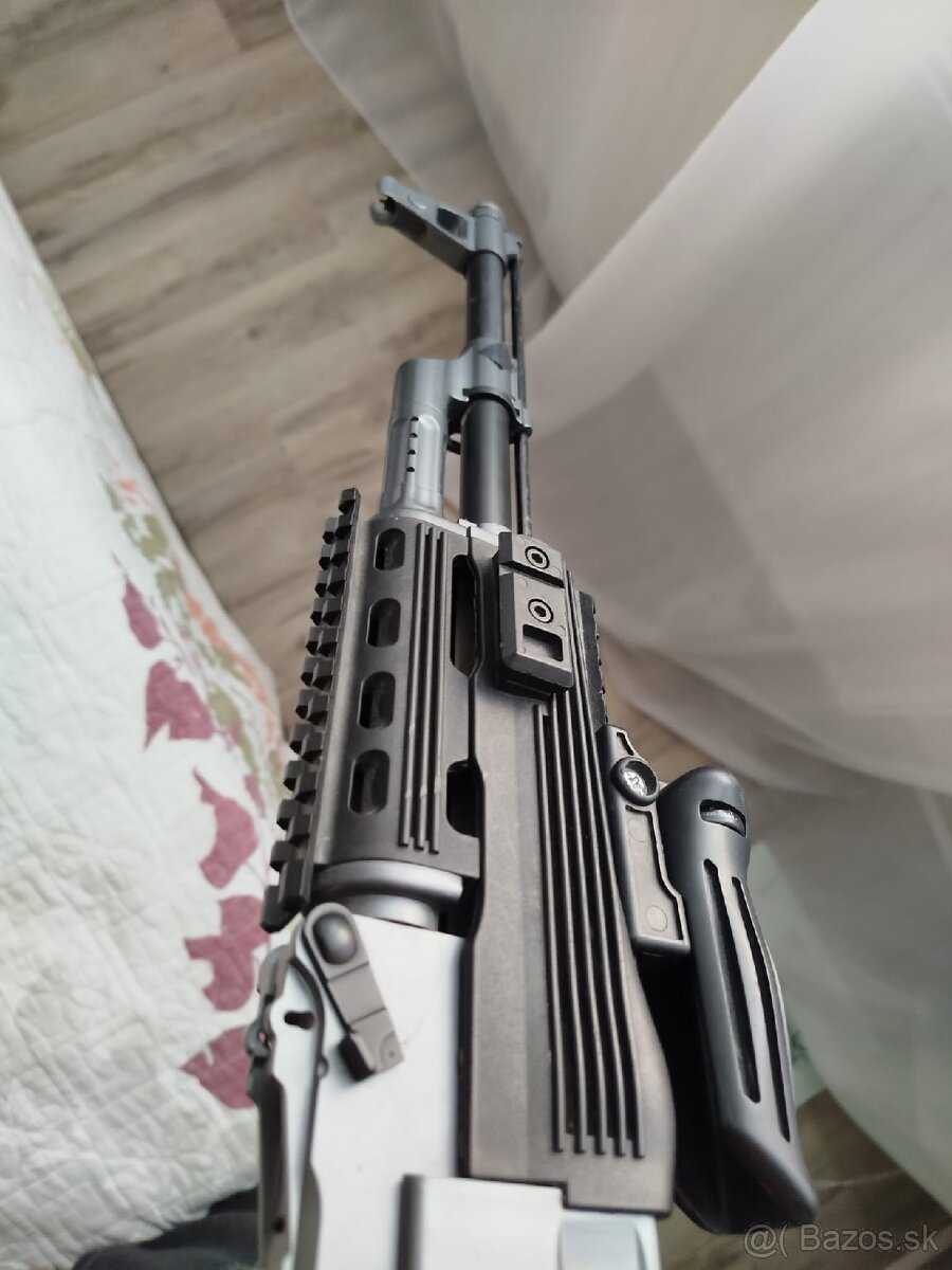 M4AR15 & Kalašnikov airsoft - 13