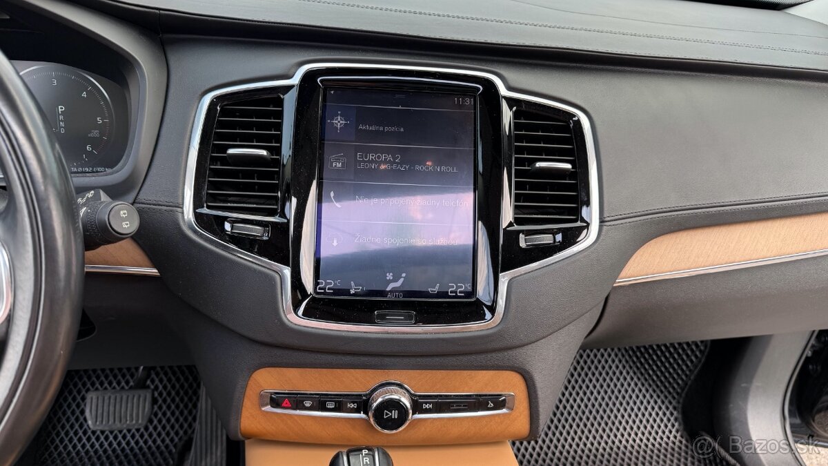 XC 90 D5 Drive-E R-Design AWD A/T - 13