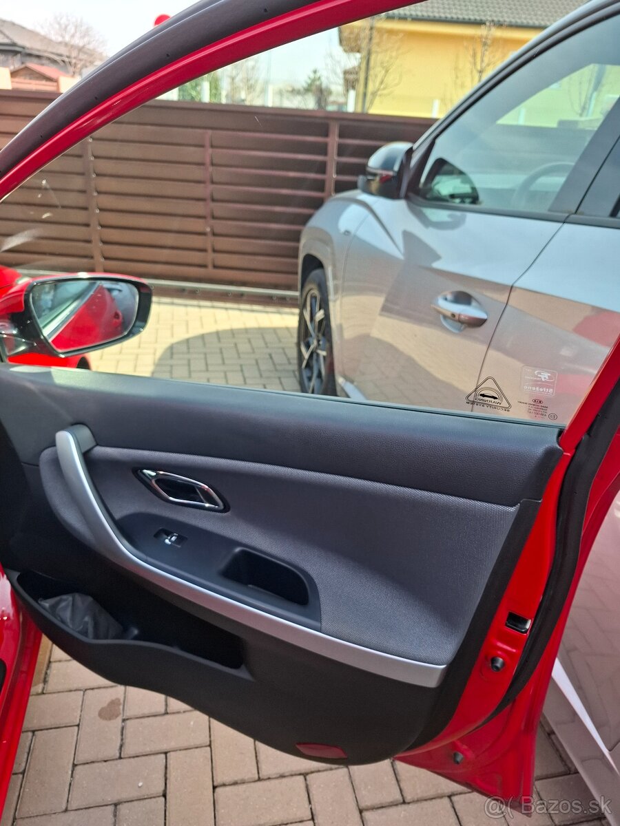 Kia Ceed - 13
