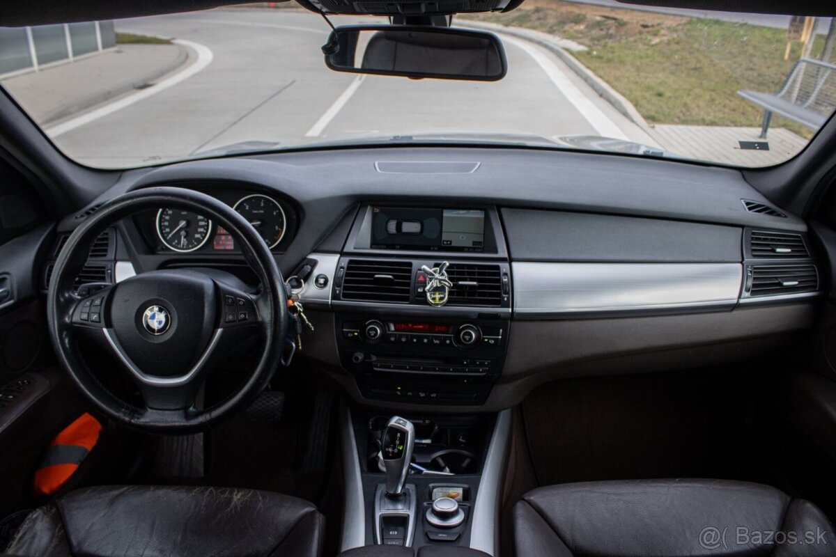 BMW X5 xDRIVE35d 210kW - 13