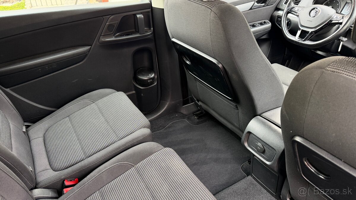 VOLKSWAGEN SHARAN 4x4 - na predaj / na splatky - 13