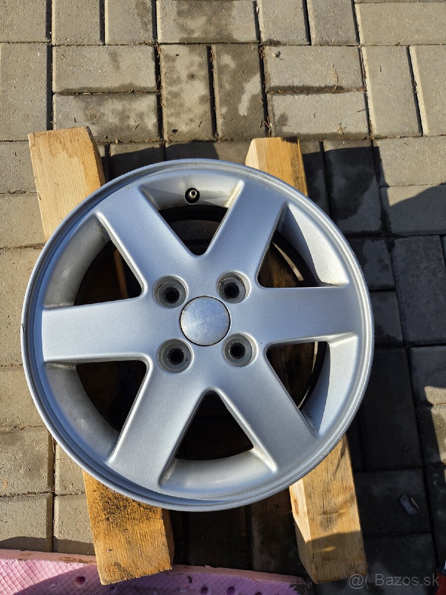 Elektróny Suzuki - Hayes Lemmerz - R14 - 13