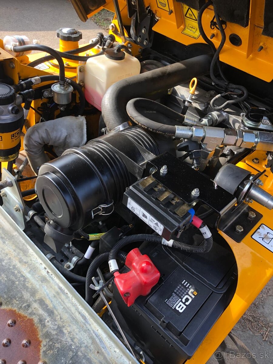 Prodám Kolový dumper JCB 1T - 2S5 - 13