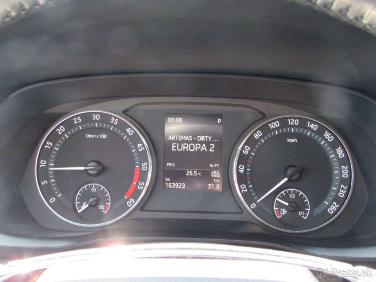 Škoda Octavia 2.0 TDI Ambition DSG, 4x4 - Pôvodný lak, 1. ma - 13