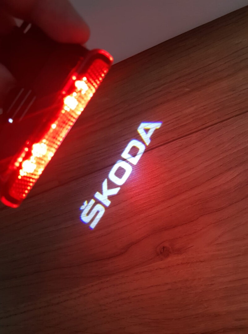 Logo LED projektory do dveri - hologramy - 13