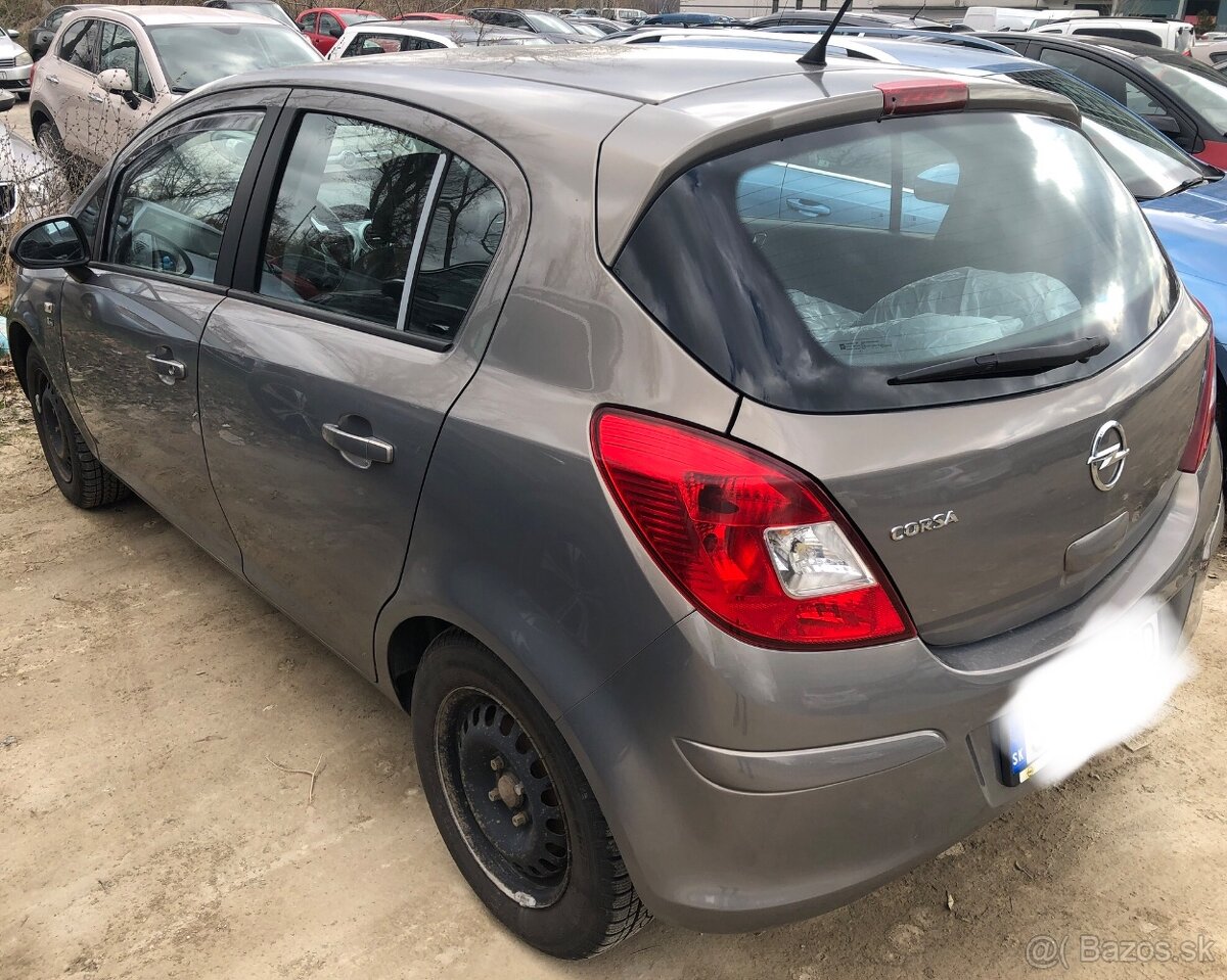 Opel corsa -automat - 13
