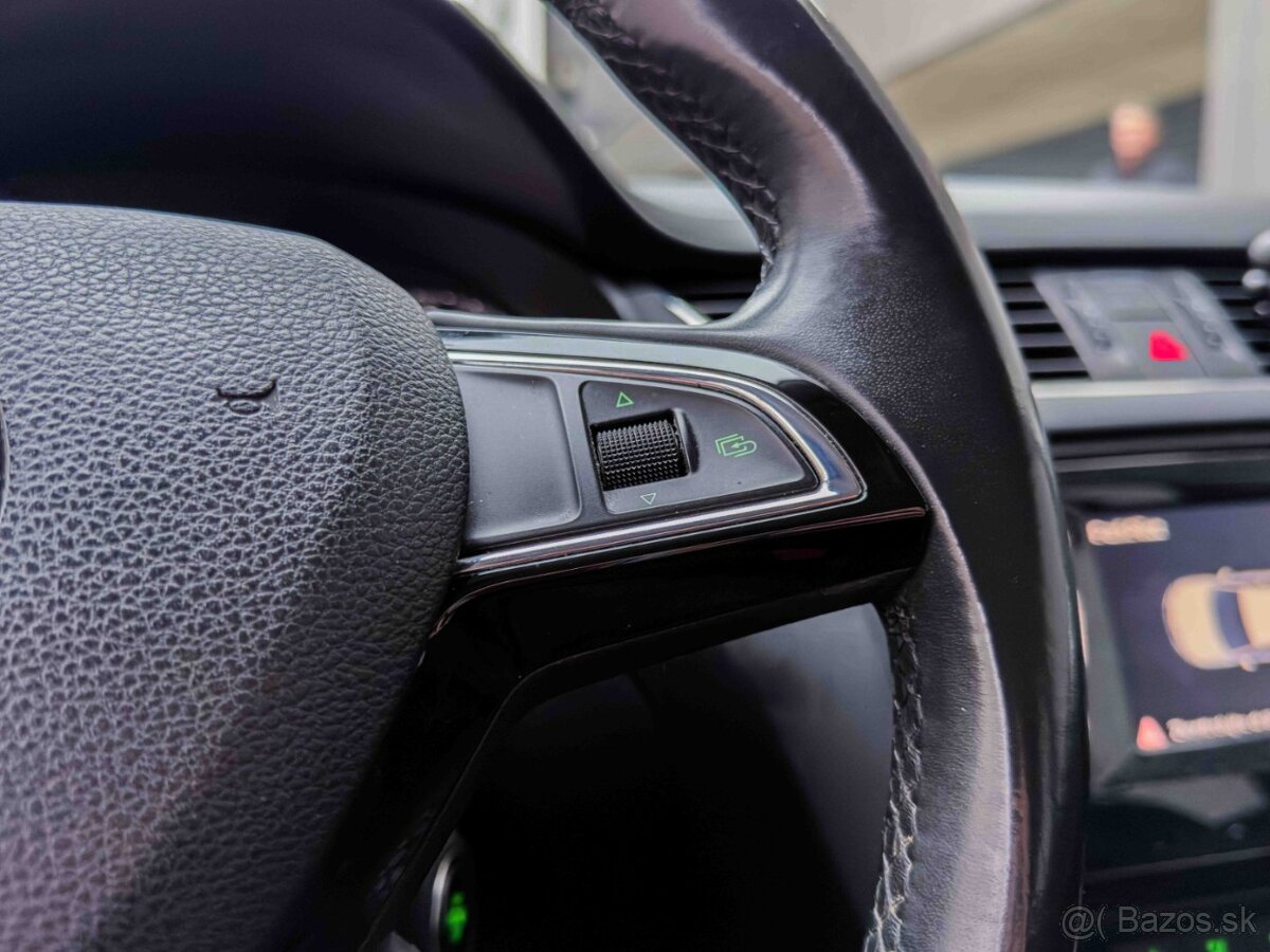 Škoda Octavia Combi 2.0 TDI Ambition - 13