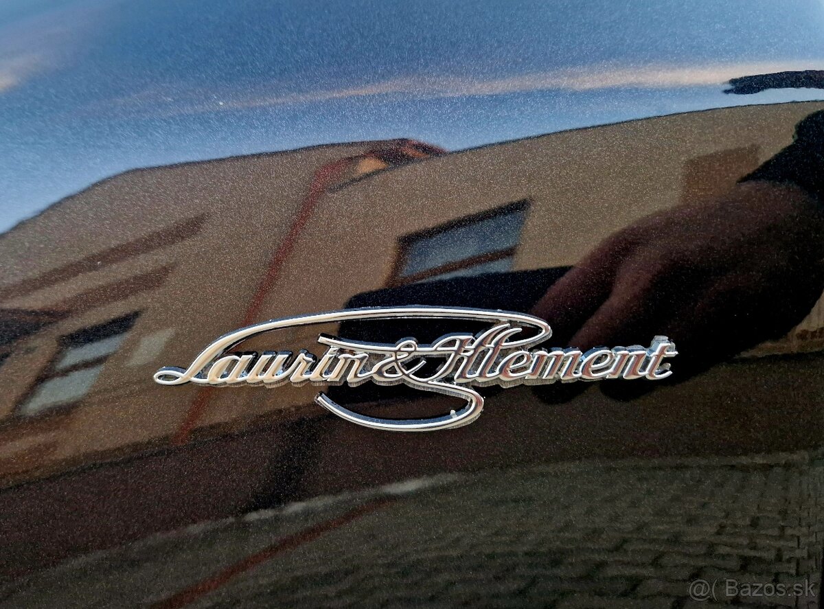 Škoda Superb Combi 2.0 TDI CR Laurin&Klement.R.V.2012. - 13