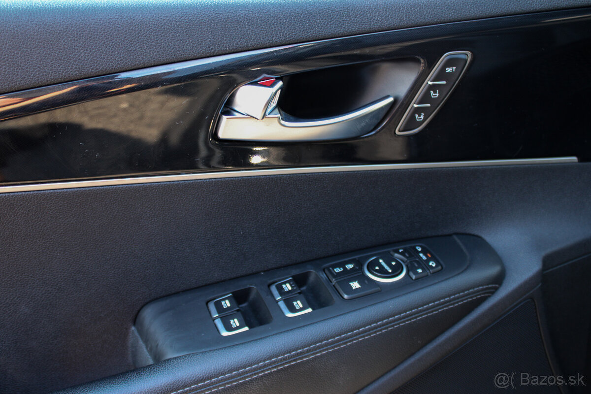 Kia Sorento 2.2 CRDi Platinum A/T DPH 1.Majiteľ SK - 13