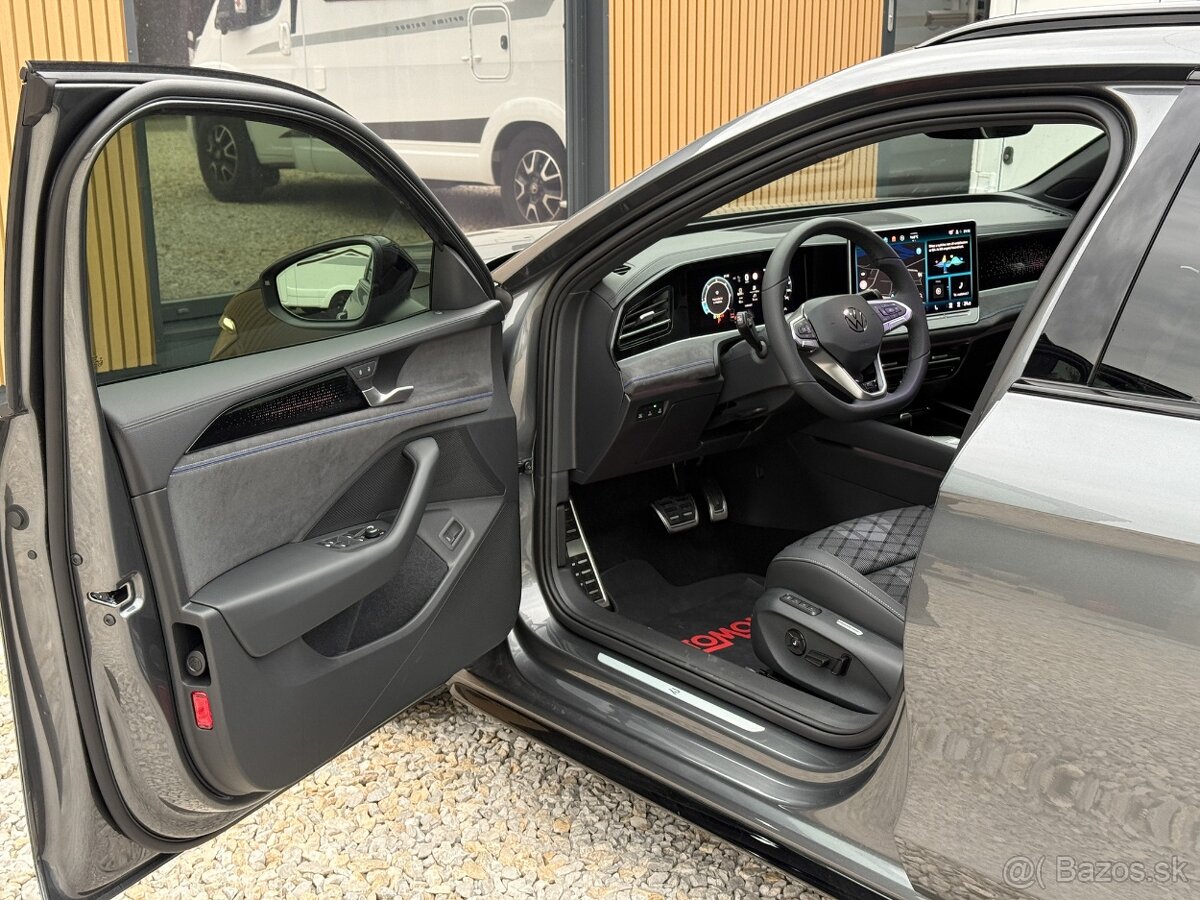 Volkswagen Passat Variant R-Line 2.0 TDI 4X4 DSG Pano,Matrix - 13