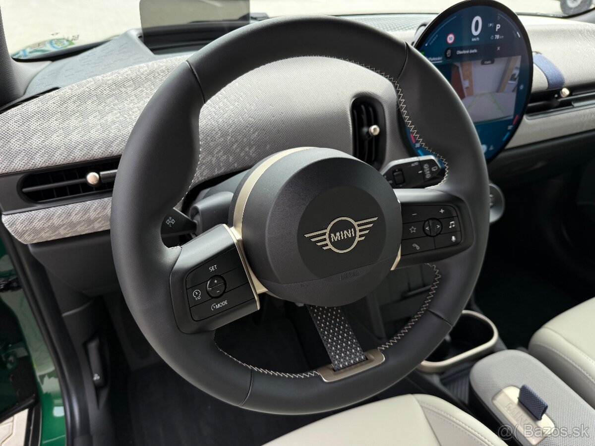 MINI COOPER C Race Green 2025 - 13