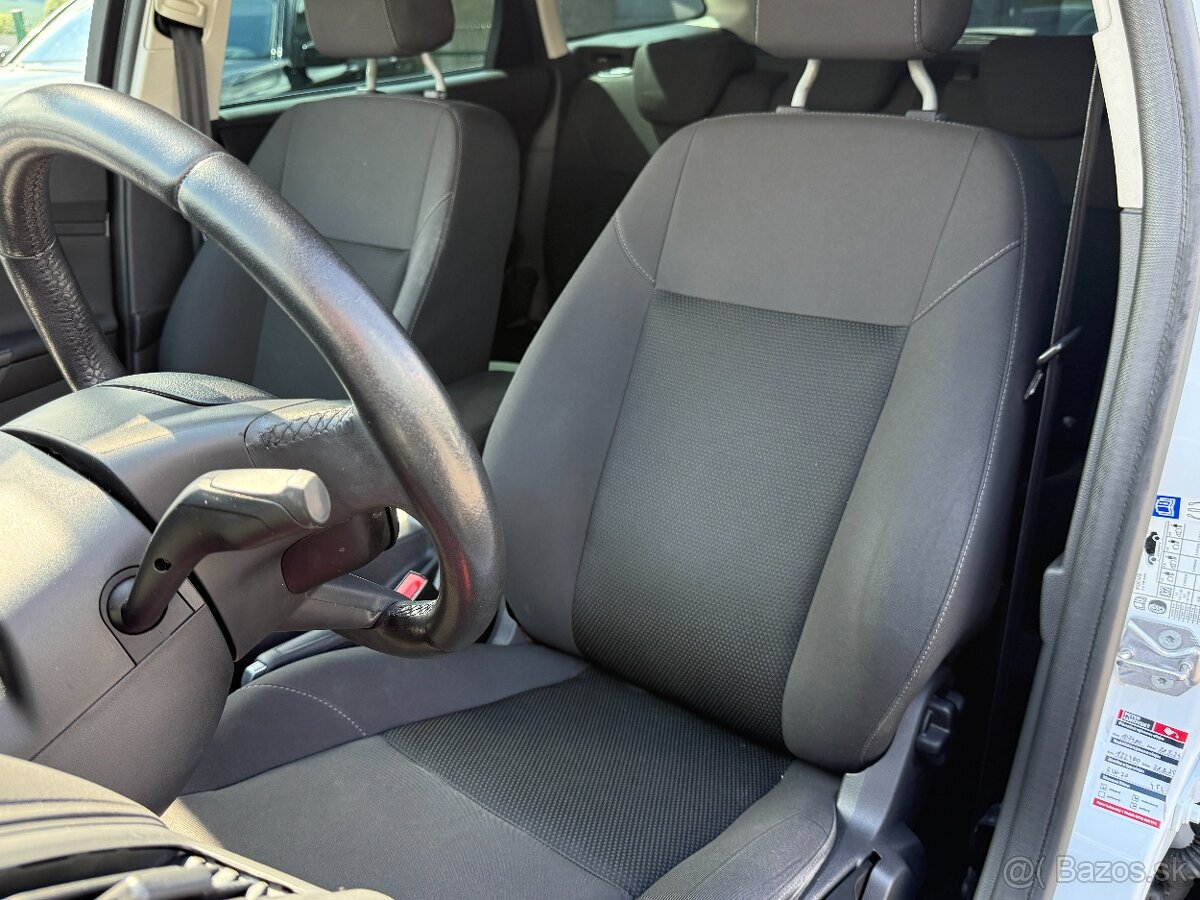 Ford Focus Kombi 1.0 EcoBoost Trend - 13