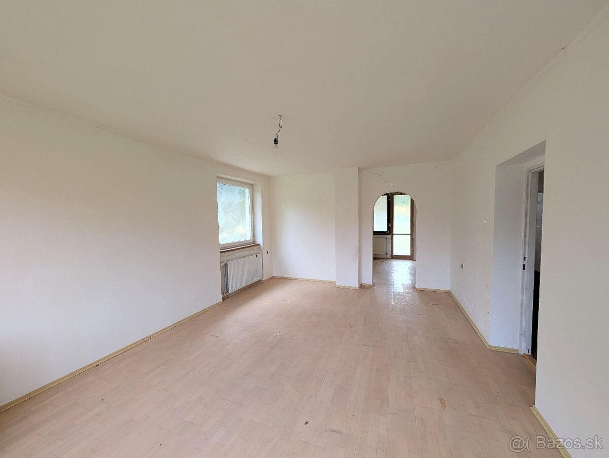 Rodinný dom so záhradou Štítnik - 13