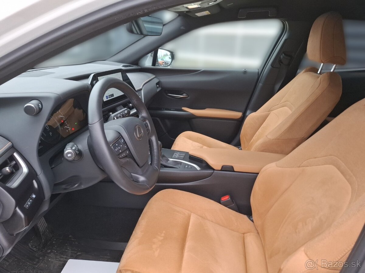 Lexus UX 250h BUSINESS TECH - 13