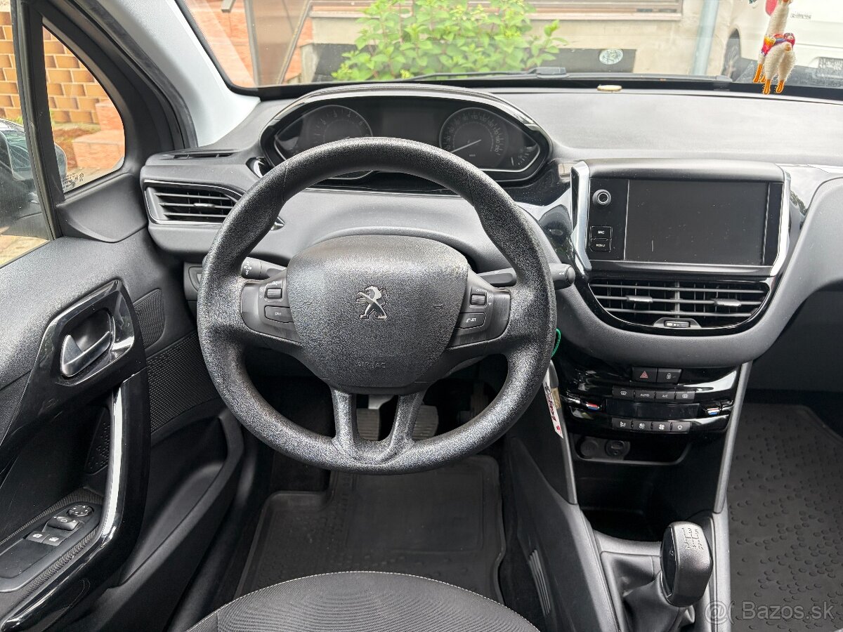 Peugeot 208 1.2 PureTech Style - 13