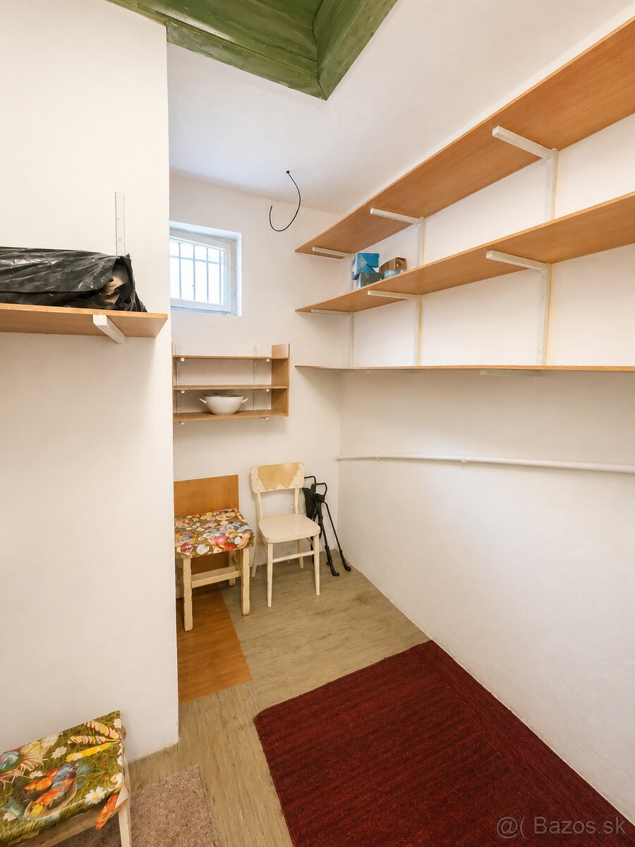 Rodinný dom na predaj v obci Jelka - 13