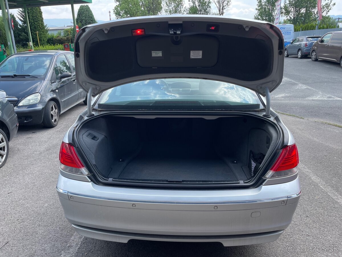 BMW 745d - 13