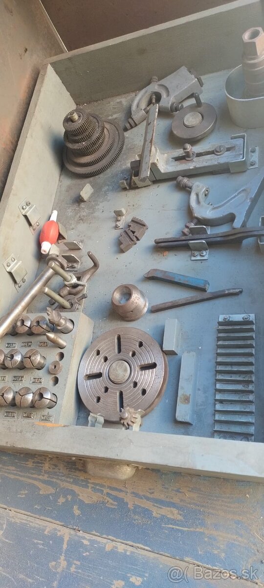 Stolovy sustruh TSA16 - 13