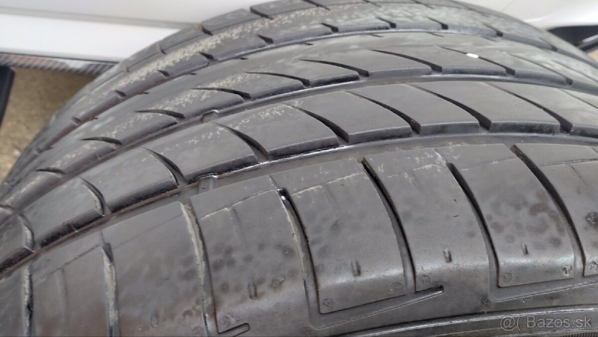 Pneumatiky dunlop 275/40 R 20. a 315/35/R20 - 13