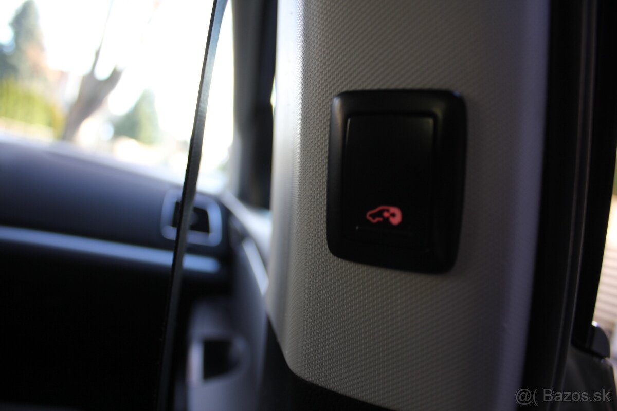 vw sharan 2.0 TDI edícia CUP elek.dvere - 13