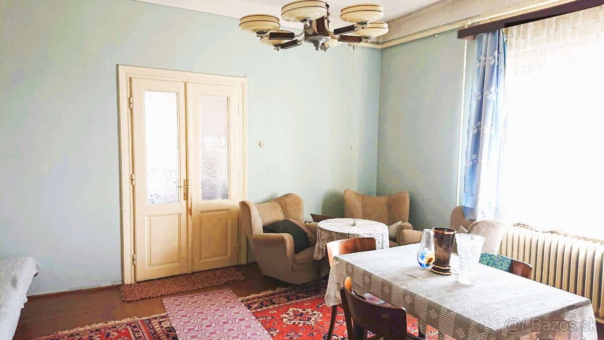 REZERVOVANÉ - Hontianske Moravce - rodinný dom, 2449 m2 - 13