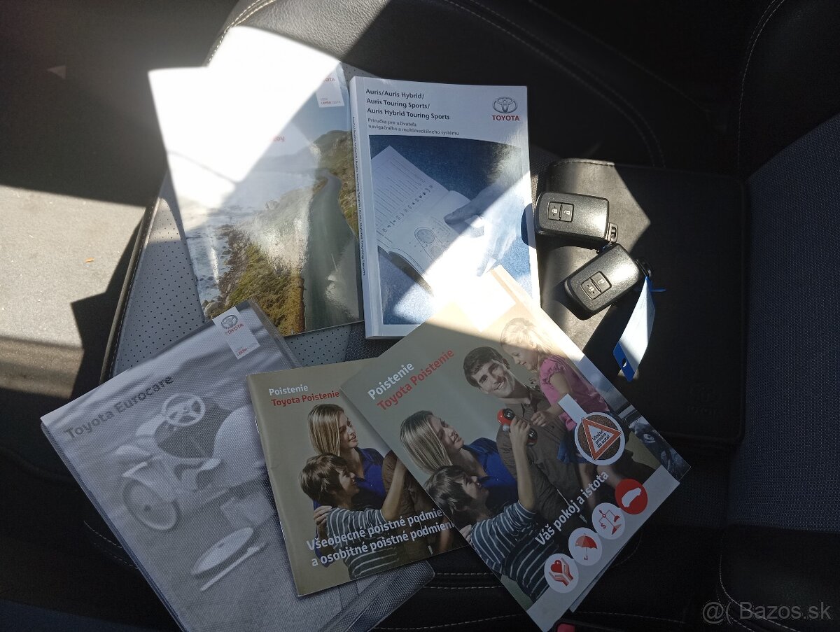 Toyota Auris TS - combi 1,6benzín, SR,EXECUTIVE,2x kolá - 13