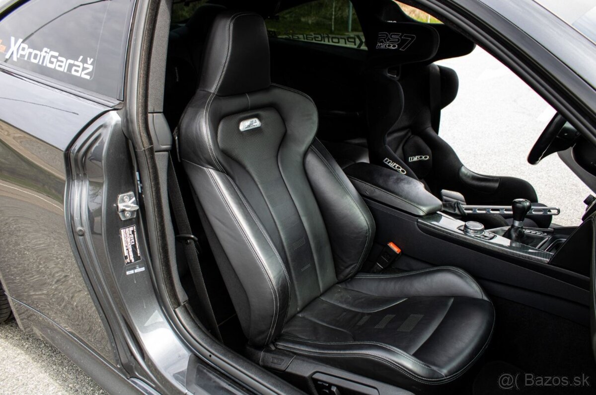 BMW M4 F82 / MT6 / 2015 - 13