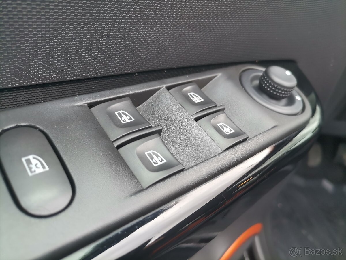 Renault Captur 43742KM BENZIN - 13