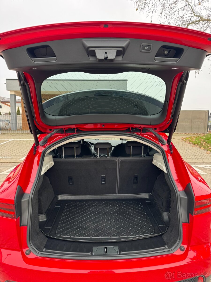 Jaguar E-Pace 2.0 I4 HSE AWD A/ - 13