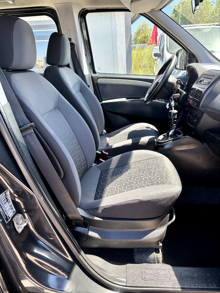 Fiat Doblo Panorama 1.6 MultiJet Dynamic - 13