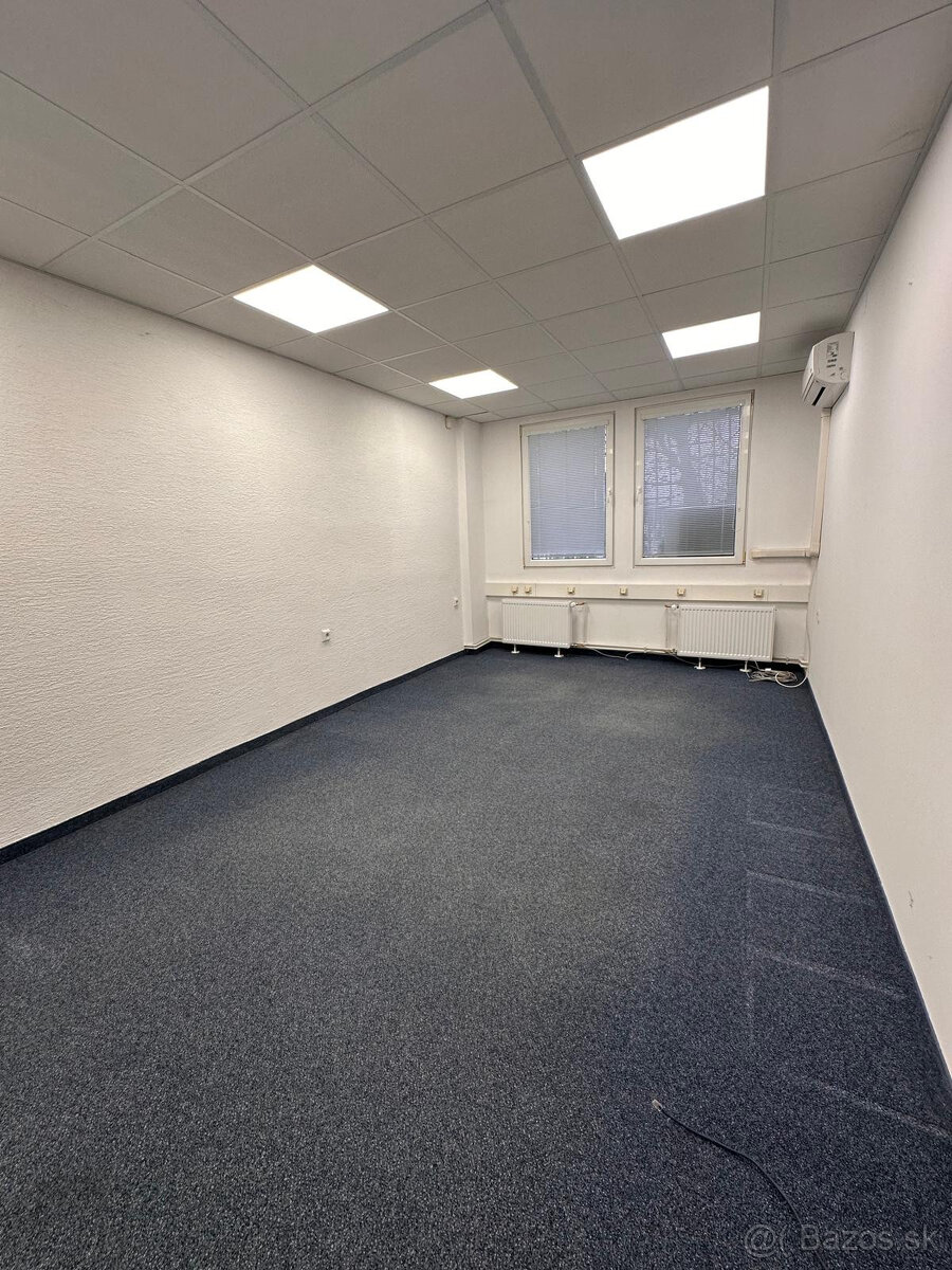 Polyfunkčná budova Petržalka - 13