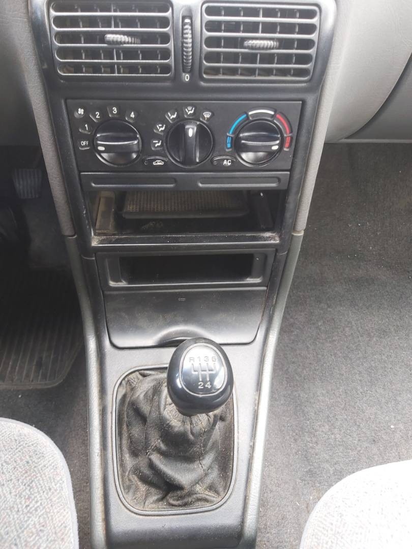Daewoo Espero 1.5 GLX - 13