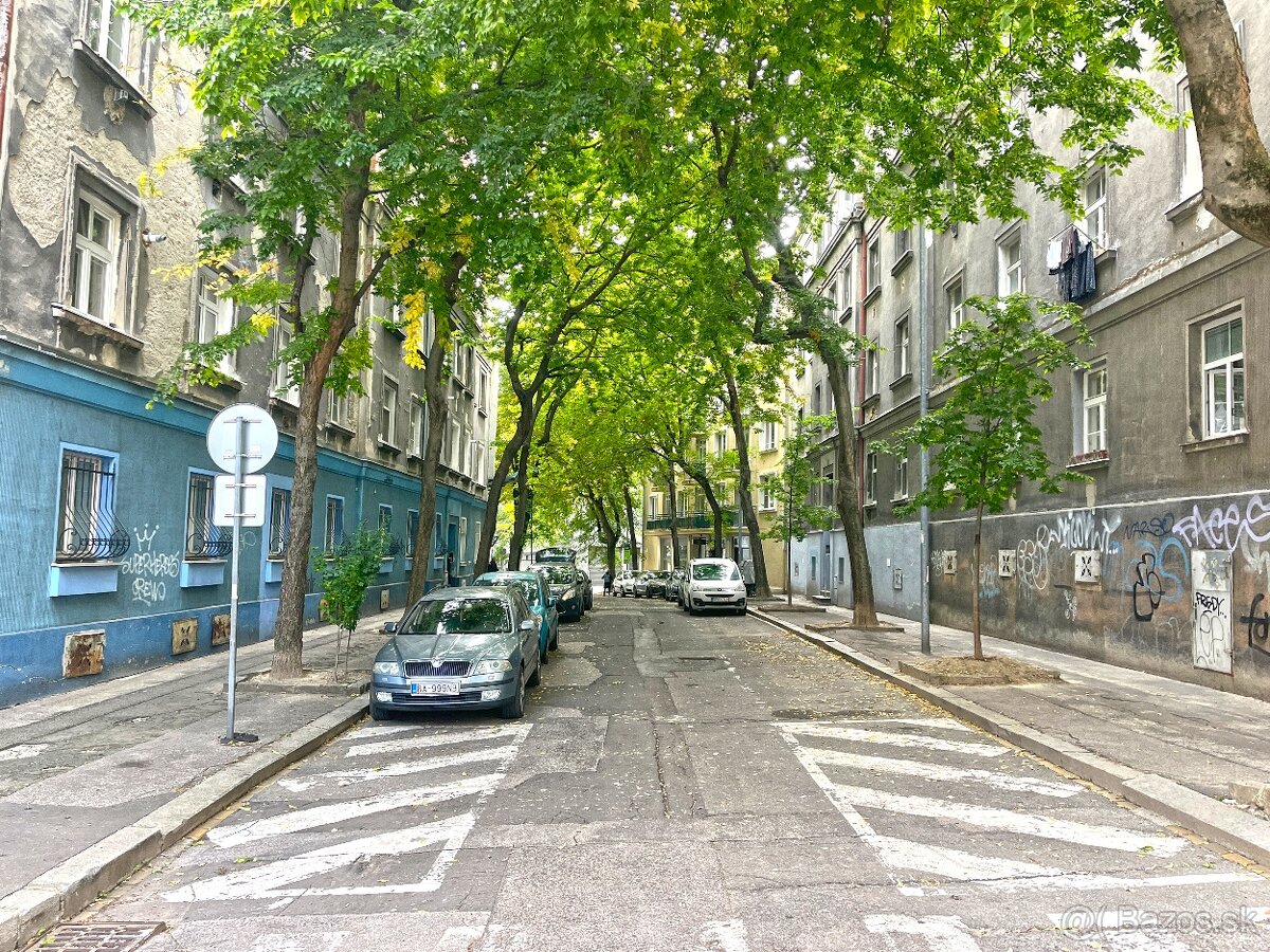 Predám 2i byt v Starom meste - 13